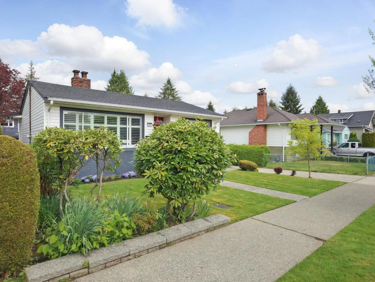 217 Sandringham Avenue, New Westminster, BC, V3L 1Z4 - 31