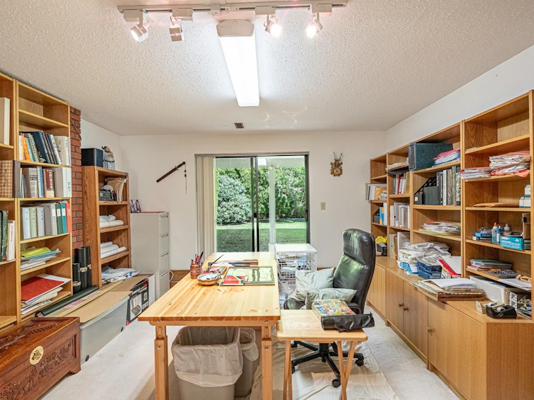2117 Knightswood Place, Burnaby, BC, V5A 4B9 - 25