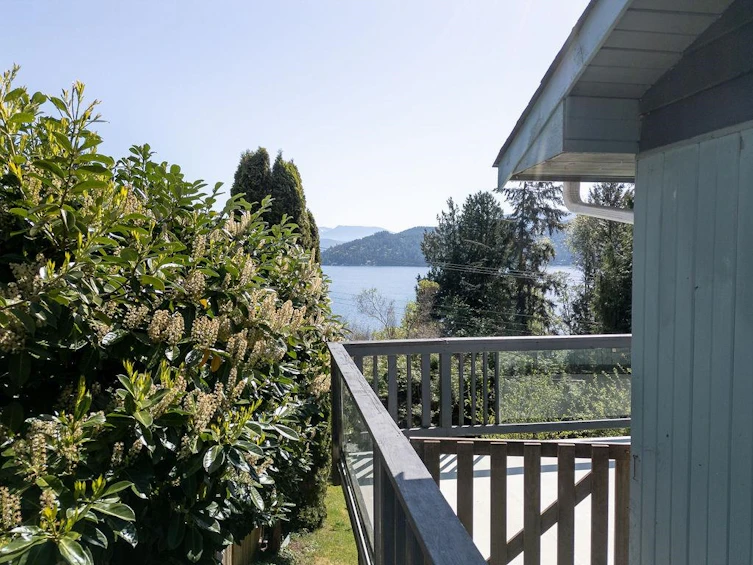 775 Marine Drive, Gibsons, BC, V0N 1V1 - 2