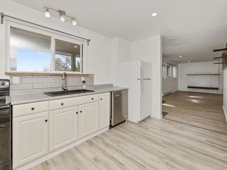 775 Marine Drive, Gibsons, BC, V0N 1V1 - 19