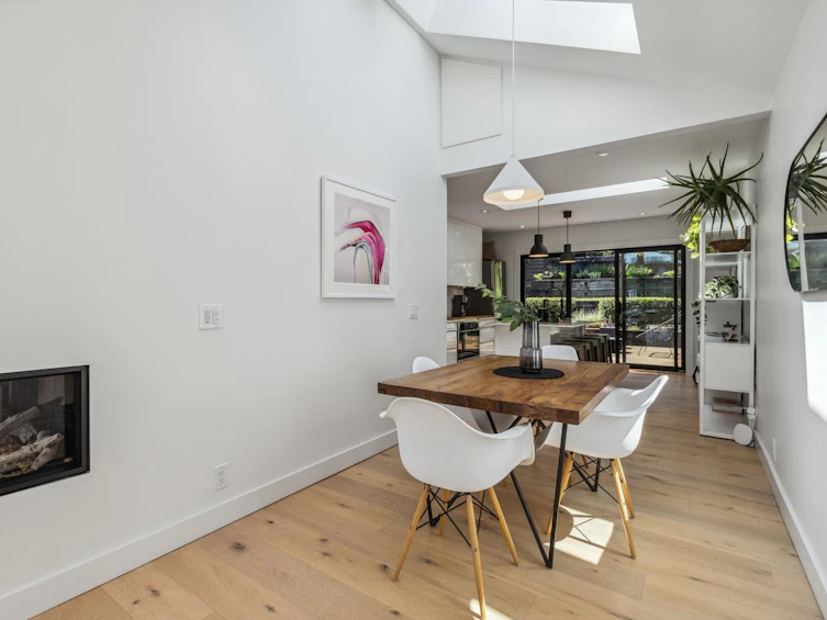 1964 Cliffwood Road, North Vancouver, BC, V7G 1S2 - 11
