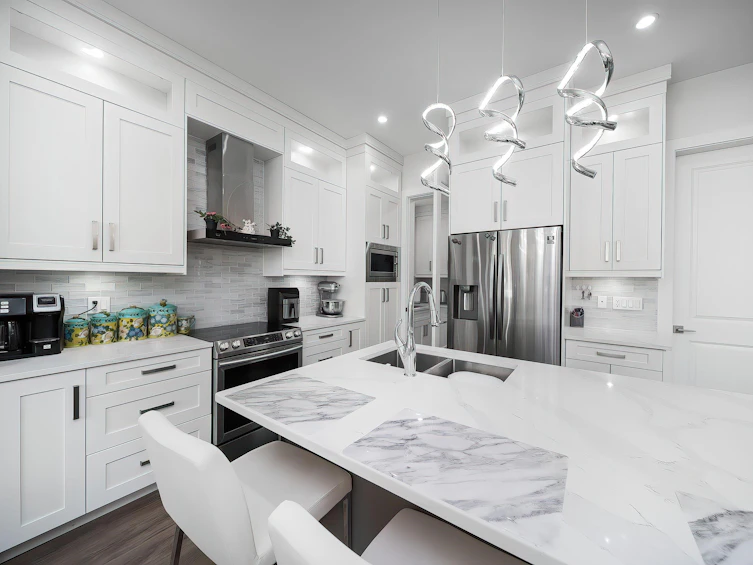 8134 116a Street, Delta, BC, V4C 5Y8 - 8