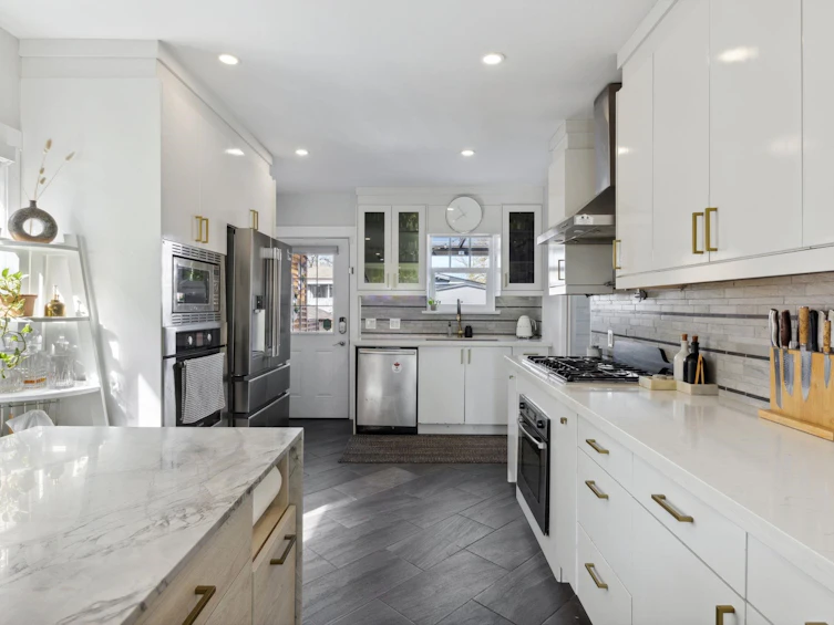 4785 Elgin Street, Vancouver, BC, V5V 4S2 - 12