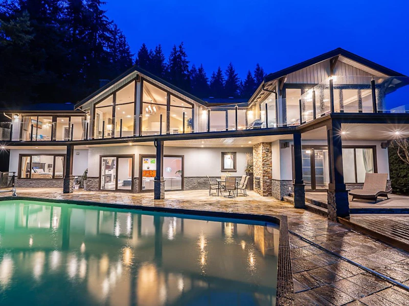 1575 Chartwell Drive, West Vancouver BC V7S 2R9