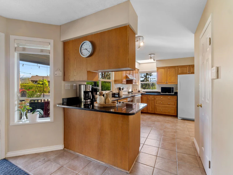 473 Elmer Street, New Westminster, BC, V3L 4M6 - 6