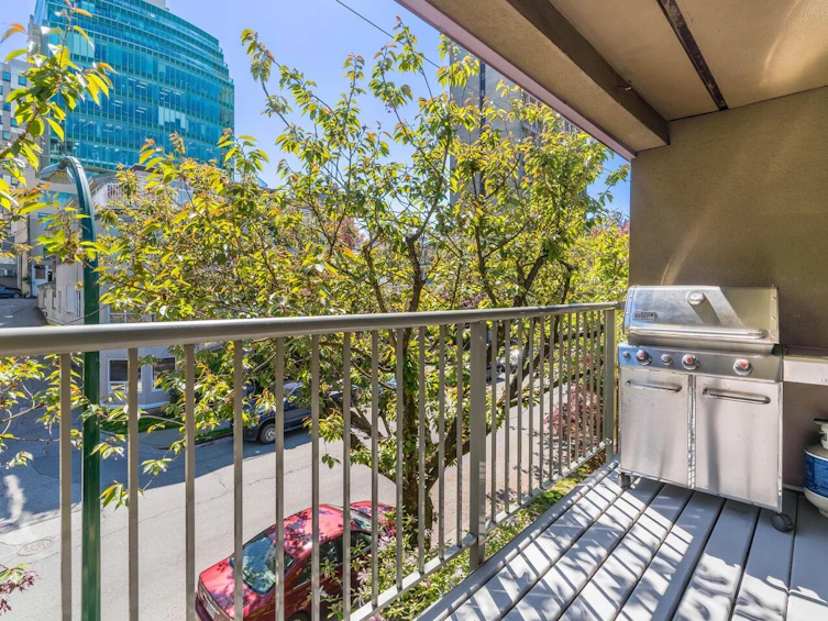 15-795 W 8th Avenue, Vancouver, BC, V5Z 1C9 - 14