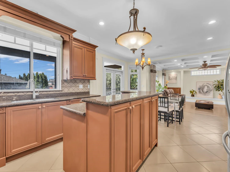5311 Inman Avenue, Burnaby, BC, V5H 2L5 - 8