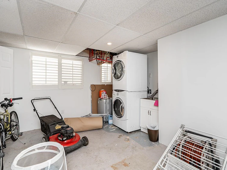 531 E 22nd Street, North Vancouver, BC, V7L 4P1 - 31