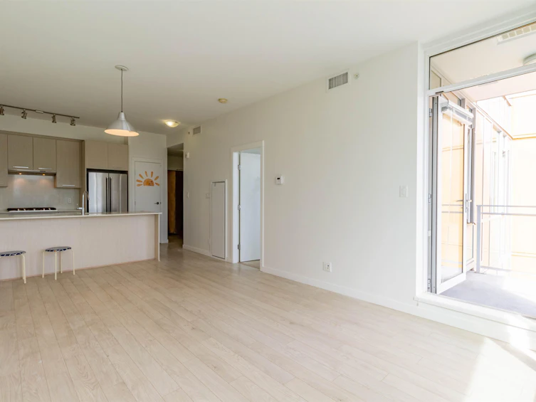 904-7688 Alderbridge Way, Richmond, BC, V6X 0P7 - 2