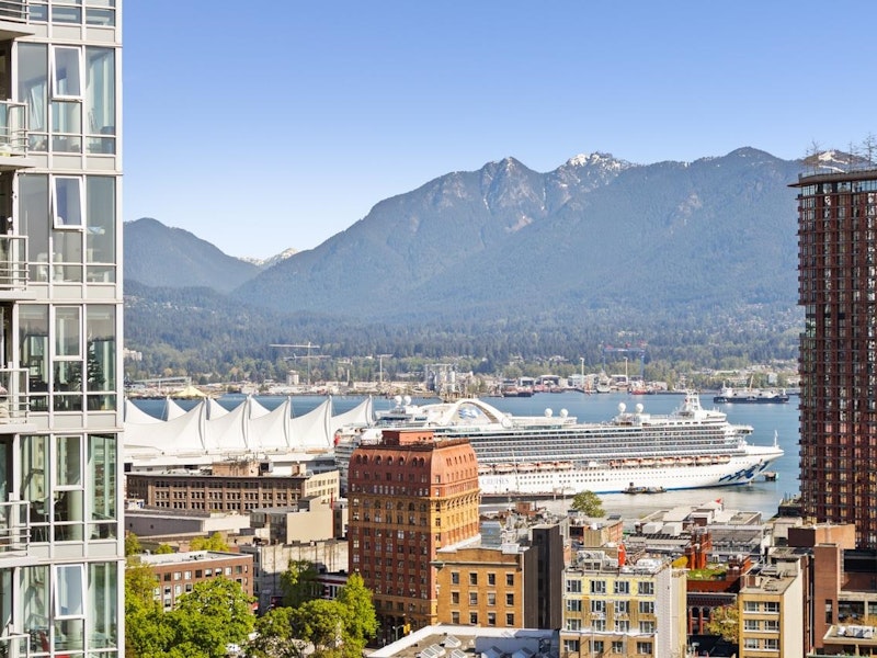 2701 - 131 Regiment Square, Vancouver BC V6B 1X6