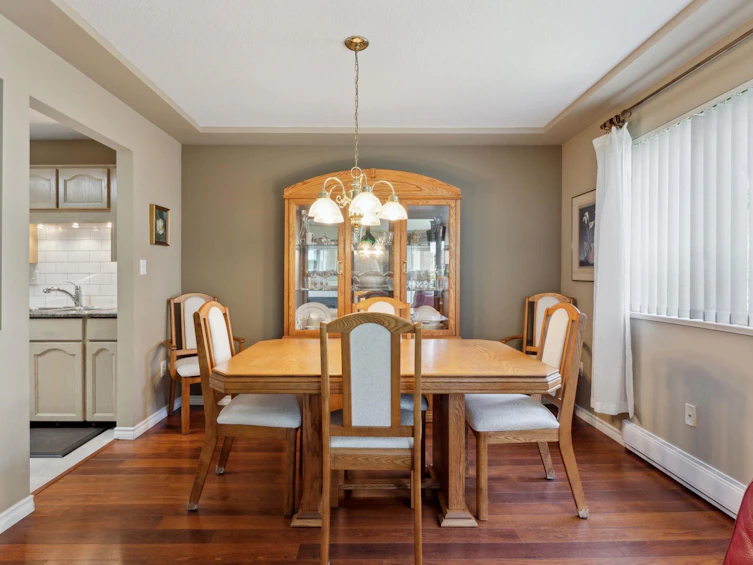105-8600 Lansdowne Road, Richmond, BC, V6X 3L6 - 7