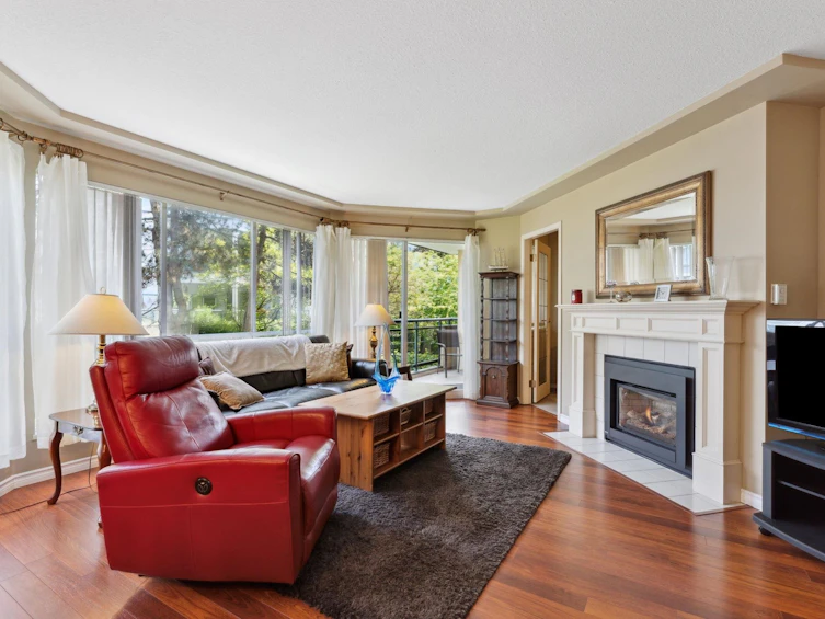 105-8600 Lansdowne Road, Richmond, BC, V6X 3L6 - 2
