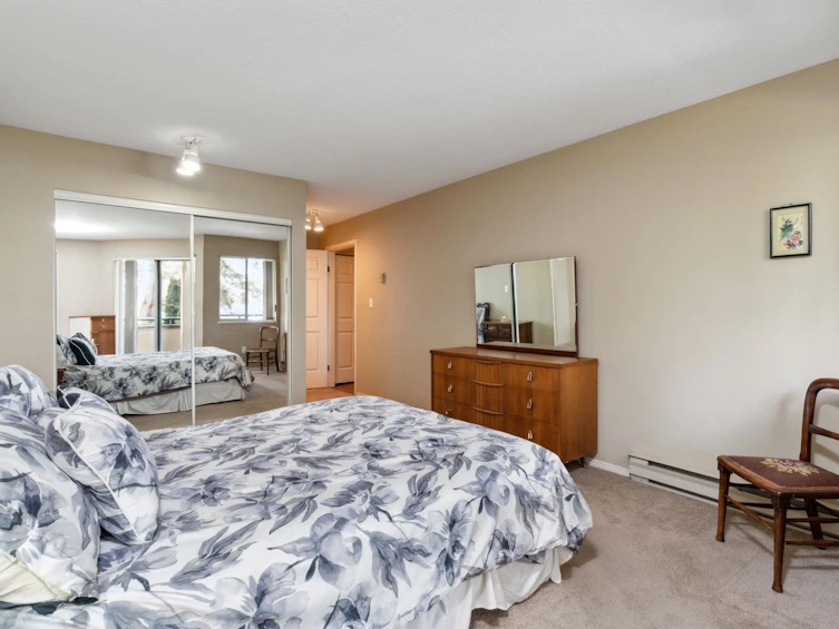 105-8600 Lansdowne Road, Richmond, BC, V6X 3L6 - 12