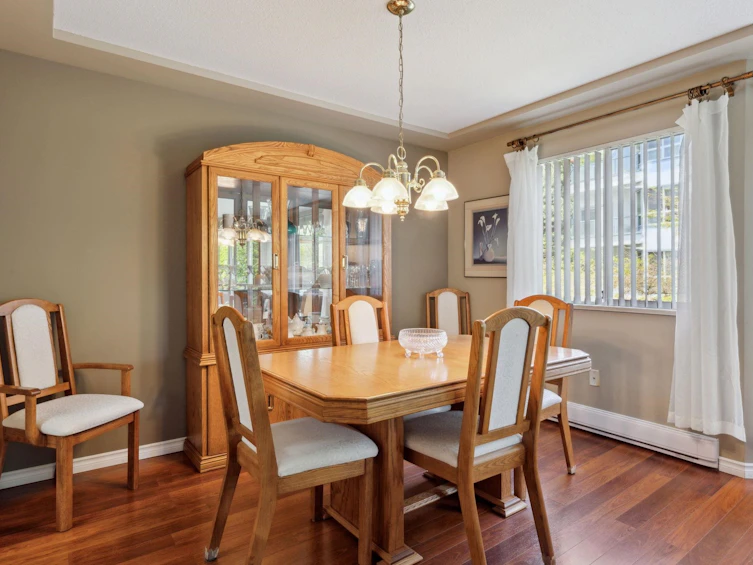105-8600 Lansdowne Road, Richmond, BC, V6X 3L6 - 6