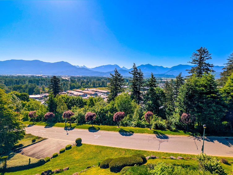40-8590 Sunrise Drive, Chilliwack, BC, V2R 3Z4 - 3