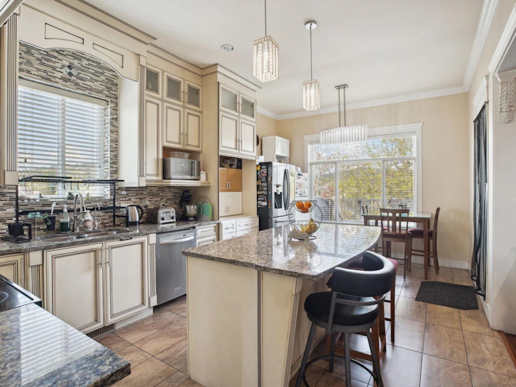 32577 Mitchell Avenue, Mission, BC, V4S 1M3 - 13