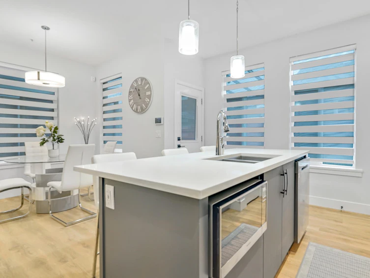7760 204 Street, Langley, BC, V2Y 4K3 - 7