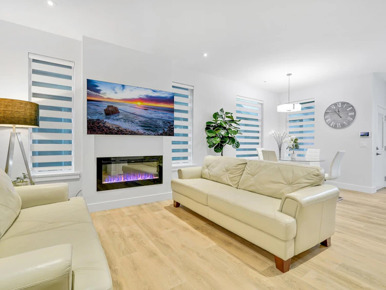 7760 204 Street, Langley, BC, V2Y 4K3 - 4