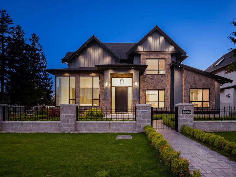 4365 48b Street, Delta, BC, V4K 2R5 - 2