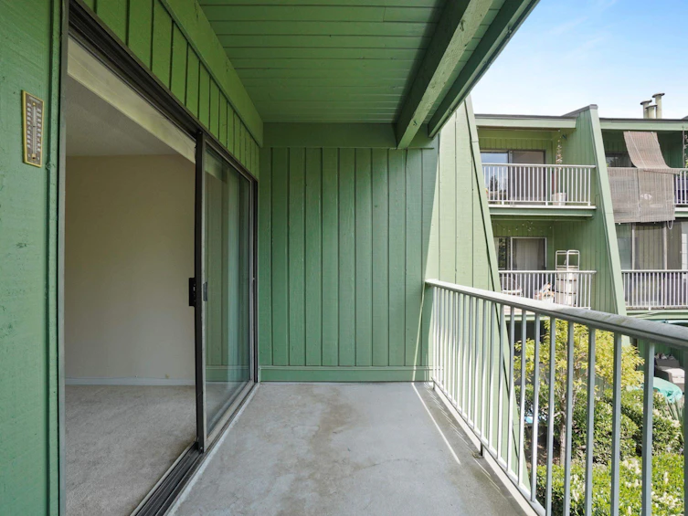 208-9202 Horne Street, Burnaby, BC, V3N 4K2 - 27