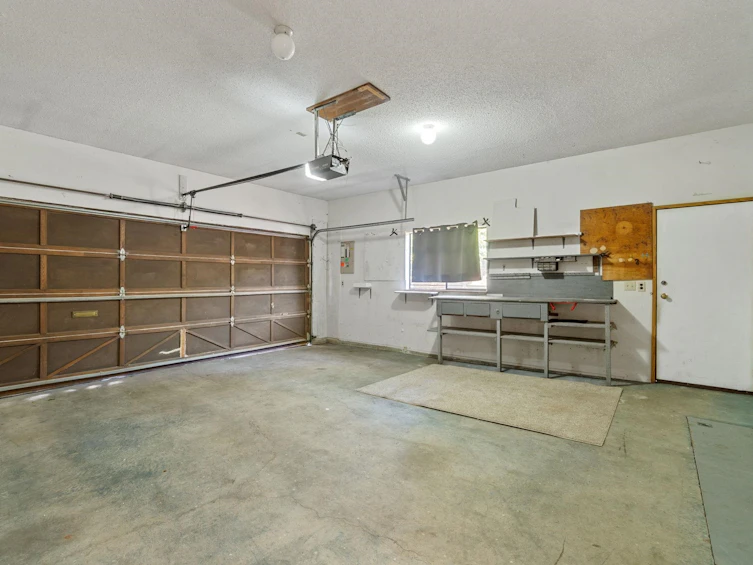 14090 20 Avenue, Surrey, BC, V4A 8P6 - 23