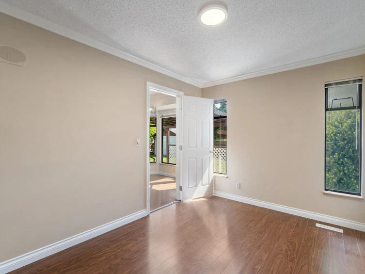 14090 20 Avenue, Surrey, BC, V4A 8P6 - 17