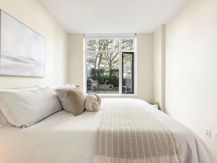 611-1708 Columbia Street, Vancouver, BC, V5Y 0H7 - 12