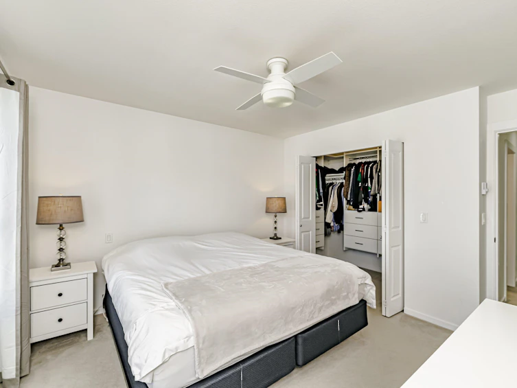 19-15340 Guildford Drive, Surrey, BC, V3R 0C9 - 22