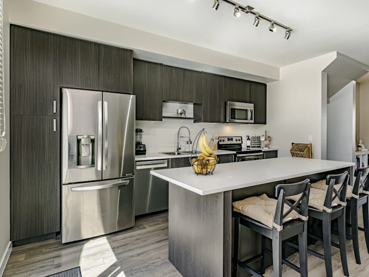19-15340 Guildford Drive, Surrey, BC, V3R 0C9 - 17
