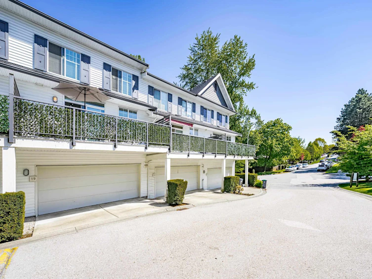 19-15340 Guildford Drive, Surrey, BC, V3R 0C9 - 37