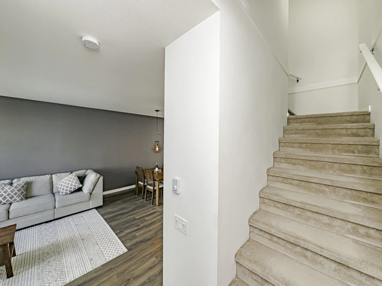 19-15340 Guildford Drive, Surrey, BC, V3R 0C9 - 20