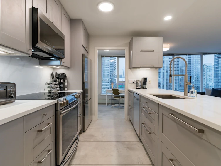 2107-689 Abbott Street, Vancouver, BC, V6B 0J2 - 2