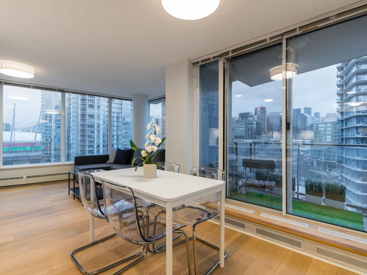 2107-689 Abbott Street, Vancouver, BC, V6B 0J2 - 4