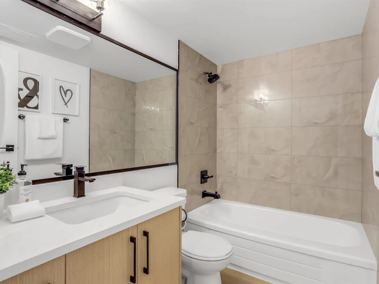 1103-4105 Imperial Street, Burnaby, BC, V5J 1A6 - 18