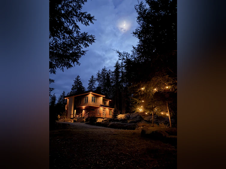 3163 Crystal Road, Roberts Creek, BC, V0N 2W1 - 4
