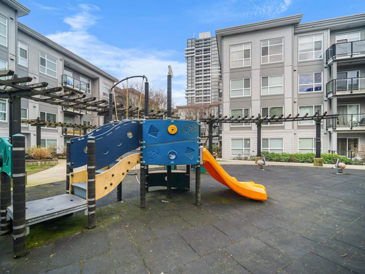 522-13789 107a Avenue, Surrey, BC, V3T 0B8 - 29