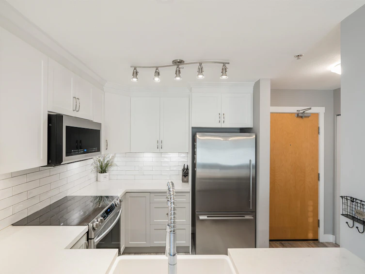 407-675 Park Crescent, New Westminster, BC, V3L 5W4 - 4
