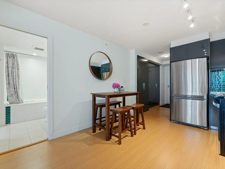 608-1325 Rolston Street, Vancouver, BC, V6B 0M2 - 7