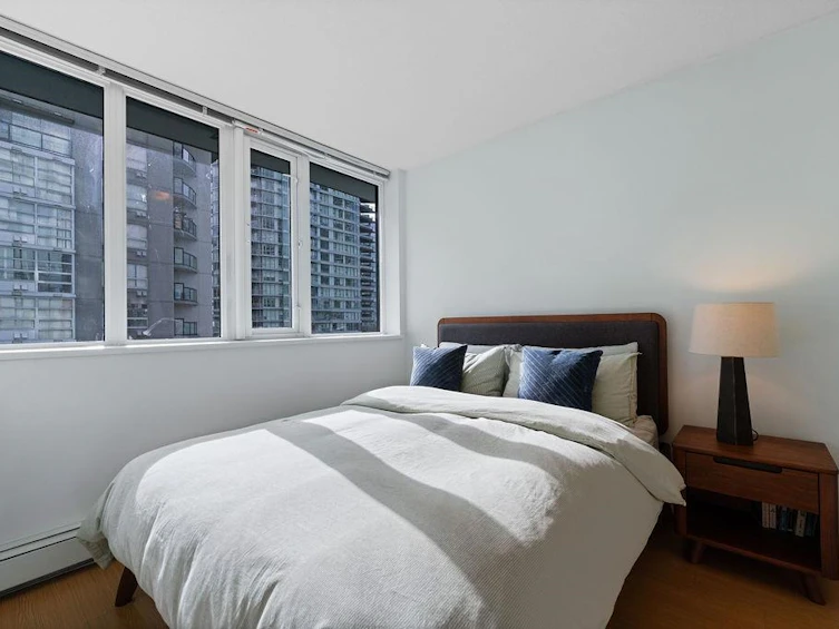 608-1325 Rolston Street, Vancouver, BC, V6B 0M2 - 9
