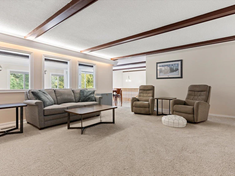 3164 Old Clayburn Road, Abbotsford, BC, V2S 4H3 - 6