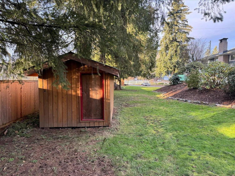 3164 Old Clayburn Road, Abbotsford, BC, V2S 4H3 - 26