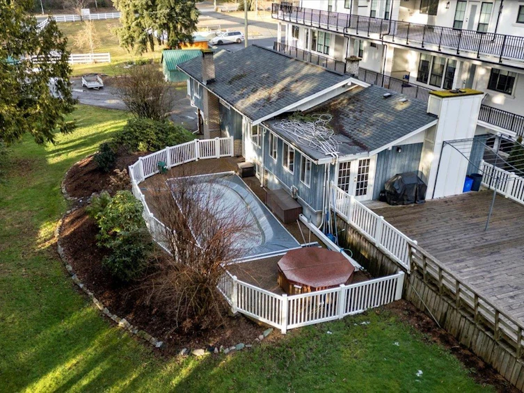 3164 Old Clayburn Road, Abbotsford, BC, V2S 4H3 - 5