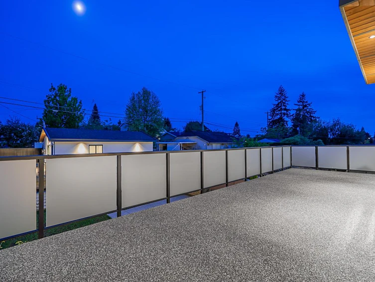 8684 Armstrong Avenue, Burnaby, BC, V3N 2H6 - 25