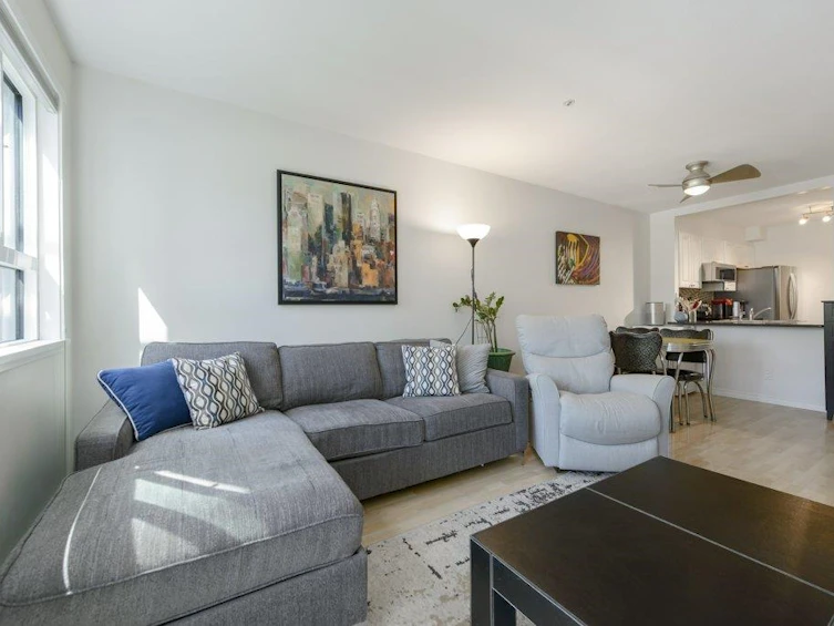 203-2405 Kamloops Street, Vancouver, BC, V5M 4V6 - 6