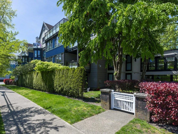 203-2405 Kamloops Street, Vancouver, BC, V5M 4V6 - 22