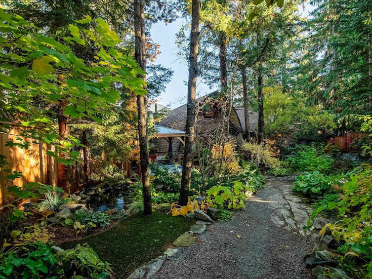 9480 Emerald Drive, Whistler, BC, V8E 0G5 - 21