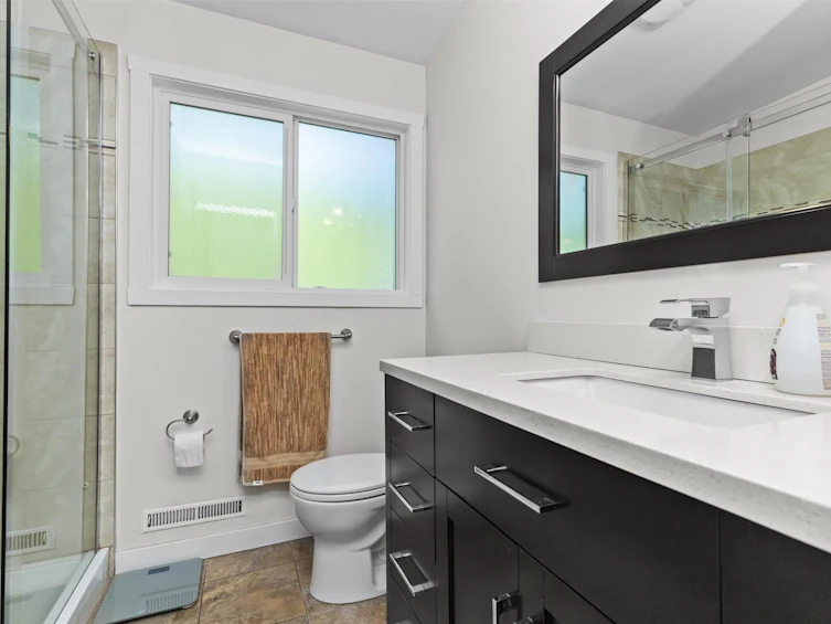 33623 5 Avenue, Mission, BC, V2V 1W8 - 23