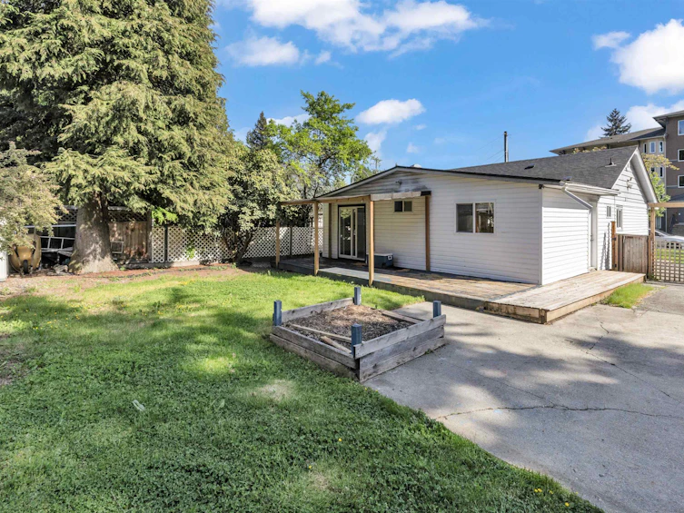 33983 Essendene Avenue, Abbotsford, BC, V2S 2H9 - 17