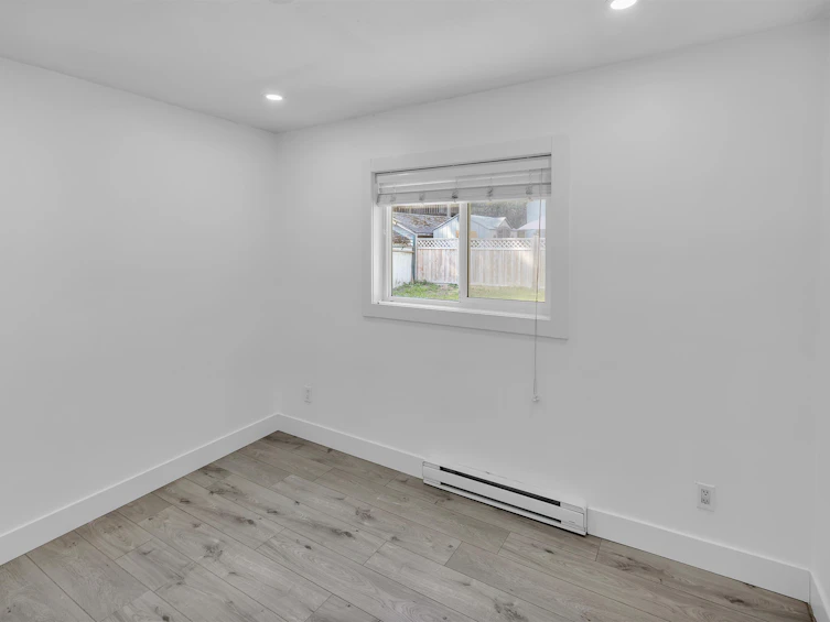 33983 Essendene Avenue, Abbotsford, BC, V2S 2H9 - 11