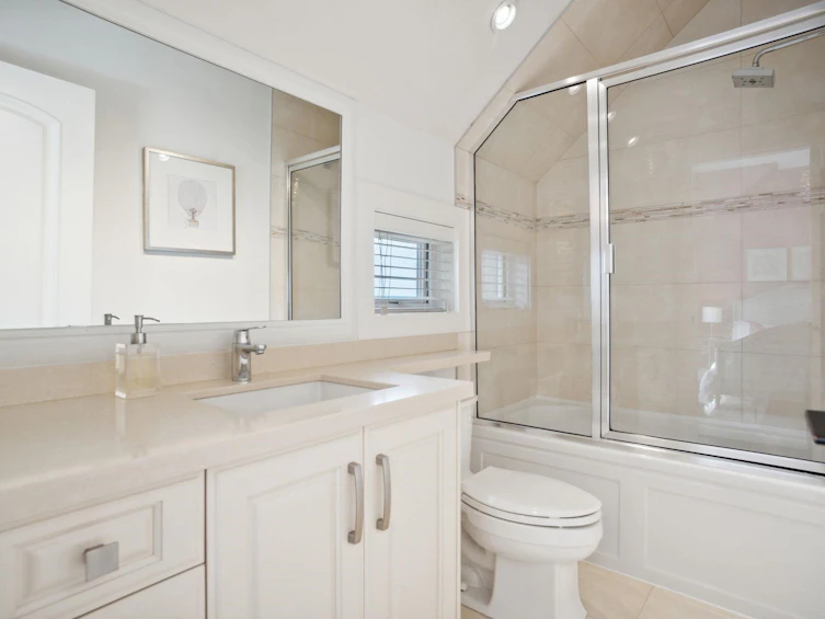 3278 West 15th Avenue, Vancouver, BC, V6K 3A9 - 25